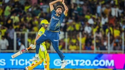 In their defence, it was the perfect start for GT. Mohammed Siraj removed Sanju Samson with the first ball, before adding Ruturaj Gaikwad and Urvil Patel in his next over. Rabada removed Matt Short to cap a perfect GT powerplay. (ANI Pic Service) In their defence, it was the perfect start for GT. Mohammed Siraj removed Sanju Samson with the first ball, before adding Ruturaj Gaikwad and Urvil Patel in his next over. Rabada removed Matt Short to cap a perfect GT powerplay. (ANI Pic Service)