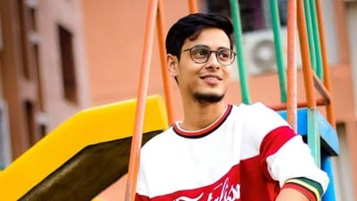 ‘যদি কেউ সুযোগ…’, রাজনীতির আঙ্গিনায় দল বদল করা শিল্পীদের প্রসঙ্গে 'বংগাই' কিরণ!