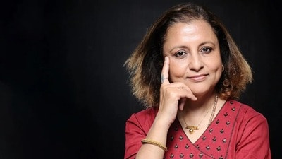 বাড়িতে পোষ্য রাখতে নারাজ নন্দিতা, কেন? (hoichoi )