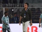 Sourav Ganguly took part in gully cricket challenge.