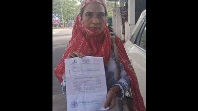 A screen grab of a video with Archana Mishra showing the I-T notices issued to her (HT Photo) A screen grab of a video with Archana Mishra showing the I-T notices issued to her (HT Photo)