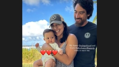 Despite Tulsi’s national political profile, Abraham has mostly stayed away from public attention and maintained a relatively private life. (Tulsi Gabbard/ Instagram) Despite Tulsi’s national political profile, Abraham has mostly stayed away from public attention and maintained a relatively private life. (Tulsi Gabbard/ Instagram)