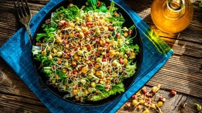 Sprouts Salad With Tangy Lemon Dressing (Freepik) Sprouts Salad With Tangy Lemon Dressing (Freepik)