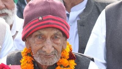 Sahi Ram Bishnoi, the oldest former legislator from undivided Punjab and also the oldest surviving alumnus of both East and West Panjab University, died at 104. (HT File) Sahi Ram Bishnoi, the oldest former legislator from undivided Punjab and also the oldest surviving alumnus of both East and West Panjab University, died at 104. (HT File)