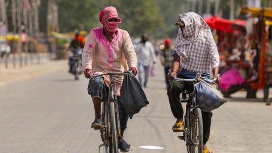 యూపీ ప్రయాగ్రాజ్లో పరిస్థితులు.. (PTI)