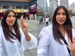 An Indian woman said she was amazed to see no litter in crowded public places in China. An Indian woman said she was amazed to see no litter in crowded public places in China.