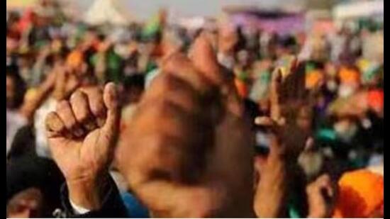 The protest was led by Chandigarh Pradesh Congress Committee President HS Lucky. (HT File)