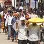నెల చివరి వరకు తప్పని కష్టాలు..!
