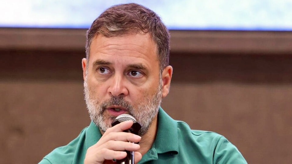 রাহুল গান্ধীকে 'সরকার উৎখাতের ষড়যন্ত্র'র তোপ BJP-র (AICC)