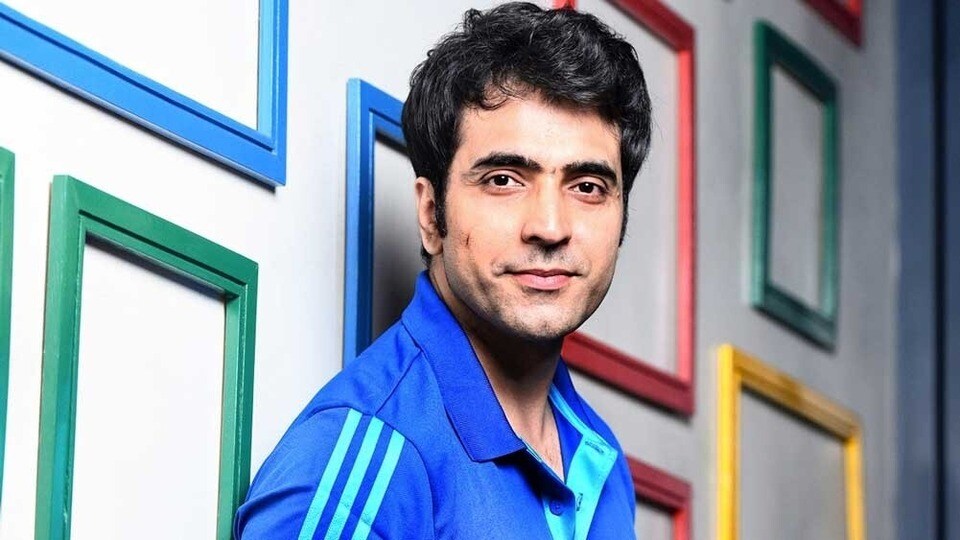 কেন হল ভিজিটে যান না আবির? ‘সকলকে তো সেলফি দিতে পারবো না…’, যা বললেন নায়ক