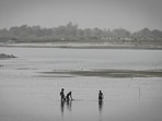 The minister’s inspection is part of a broader set of measures being implemented by the Delhi government to make the Yamuna pollution-free. (Sanchit Khanna/HT Photo)