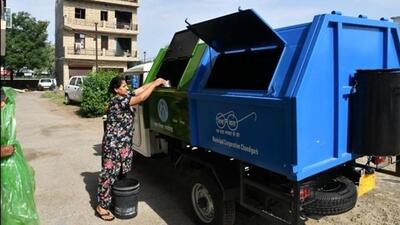 Health department officials said lack of segregation of wet and dry waste at the household level remains a major challenge in many housing societies, affecting cleanliness, public health and environmental sustainability. (HT Photo) Health department officials said lack of segregation of wet and dry waste at the household level remains a major challenge in many housing societies, affecting cleanliness, public health and environmental sustainability. (HT Photo)
