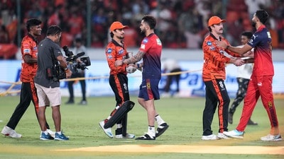 কুৎসিত পরিণতি ফাঁস অজি তারকার স্ত্রী'র (PTI) কুৎসিত পরিণতি ফাঁস অজি তারকার স্ত্রী'র (PTI)