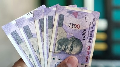 డీఏ, డీఆర్ మధ్య తేడా ఏంటి? పెరిగిన జీతాలు, పెన్షన్లు.. ఎవరికి ఎంత లాభం? డీఏ, డీఆర్ మధ్య తేడా ఏంటి? పెరిగిన జీతాలు, పెన్షన్లు.. ఎవరికి ఎంత లాభం?