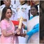 ধর্মেন্দ্রর মরনোত্তর পদ্মবিভূষণ পুরস্কার নিলেন হেমা মালিনি। 