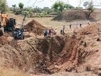 Rescue operation underway after soil caved in during the construction of a well at Nayapurwa village under Ajaygarh Development Block, Chhatarpur, in Panna, MP.
Rescue operation underway after soil caved in during the construction of a well at Nayapurwa village under Ajaygarh Development Block, Chhatarpur, in Panna, MP.