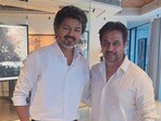తమిళనాడు సీఎం దళపతి విజయ్ తో యాక్షన్ కింగ్ అర్జున్ సర్జా