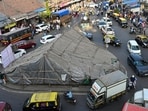 Mumbai, India. May 26, 2026 - Dadar Kabutarkhana, near Dadar Railway Station, was closed by the BMC following a Bombay High Court order to shut pigeon feeding zones across Mumbai due to public health risks from bird droppings, including respiratory illnesses. Mumbai, India. May 26, 2026. (Photo by Raju Shinde/HT Photo) (Raju Shinde)