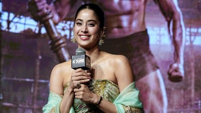 పెద్ది హీరోయిన్ జాన్వీ కపూర్ వెయిట్ లాస్ టిప్ (PTI) పెద్ది హీరోయిన్ జాన్వీ కపూర్ వెయిట్ లాస్ టిప్ (PTI)