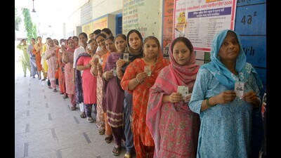 Several polling booths saw a steady turnout of women voters throughout the day, many of whom linked civic issues with quality of life and public safety. (Sant Arora/HT) Several polling booths saw a steady turnout of women voters throughout the day, many of whom linked civic issues with quality of life and public safety. (Sant Arora/HT)