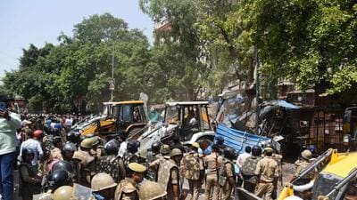 The anti-encroachment drive by LMC near the Lucknow district court. (HT File)