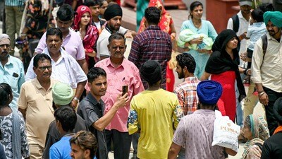 দেশে ‘অস্বাভাবিক জনবিন্যাস পরিবর্তন’ রুখতে হাই-লেভেল কমিটি