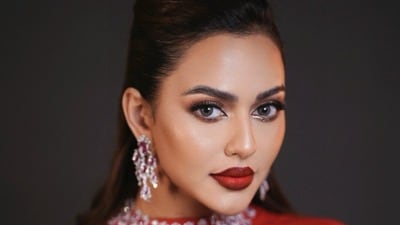 ফের এবার বাংলায় নুসরত ফারিয়া