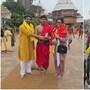পুরীর জগন্নাথ মন্দিরে ইমন। 