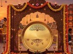 జూన్ తొలి వారంలో గ్రహాల అనుకూలతతో ఈ 6 రాశులకు భారీ లాభాలు.. బ్యాంకు బ్యాలెన్స్ కూడా పెరుగుతుంది!(gemini ai)