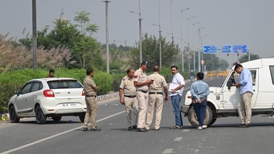 DCP Tiwari said that one round was fired and nobody else was injured. (Sanchit Khanna/HT) DCP Tiwari said that one round was fired and nobody else was injured. (Sanchit Khanna/HT)