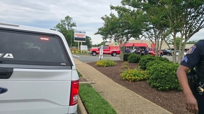Authorities seen at the scene of a bomb threat in Hampton. (X/@HamptonVAPolice) Authorities seen at the scene of a bomb threat in Hampton. (X/@HamptonVAPolice)