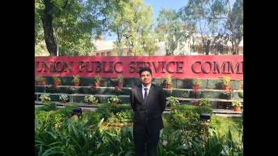 PAU vice chancellor Satbir Singh Gosa extended his heartfelt congratulation to Vishawjeet. (HT PHOTO)