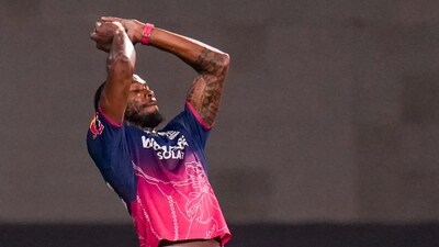 Jofra Archer picked up Ishan Kishan, Abhishek Sharma and Travis Head in the powerplay to put SRH on the backfoot. (PTI) Jofra Archer picked up Ishan Kishan, Abhishek Sharma and Travis Head in the powerplay to put SRH on the backfoot. (PTI)