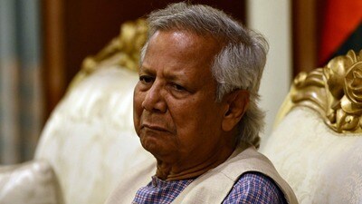 ‘কিচেন ক্যাবিনেট’ চর্চার মাঝেই ফ্রান্স উড়ে গেলেন মহম্মদ ইউনূস