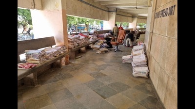 Twenty-one courts started functioning from the PWD guest house in Civil Lines under makeshift arrangements on Tuesday. (Parveen Kumar/HT)