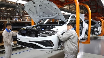China’s industrial profits rose 18.2% in the January-April period from a year earlier. China’s industrial profits rose 18.2% in the January-April period from a year earlier.
