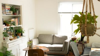 Know how can you can make your room cooler with a few easy decor tweaks. (Picture credit: Unsplash)
