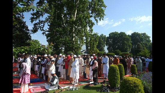 Eid al-Adha prayers being offered at the Mughal Garden in Srinagar on Wednesday. (Waseem Andrabi / HT)