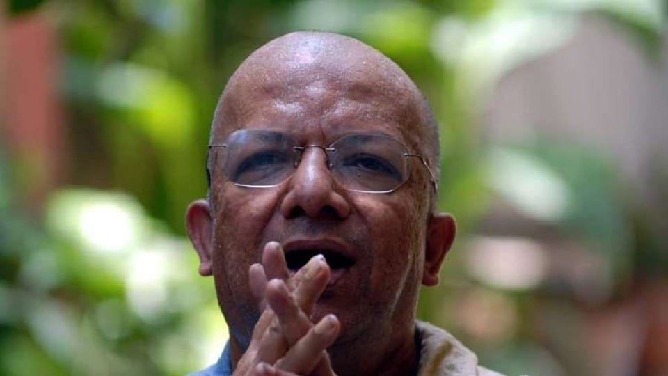 বিপাকে কবীর সুমন!