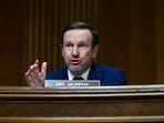 Chris Murphy criticises Trump’s warning to Oman over Hormuz control. 