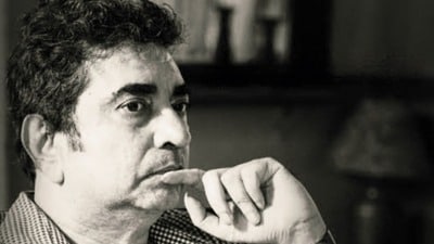 নন্দনে ব্রাত্য় থেকেছে তাঁর ছবি, সেখানে ‘অপরাজিত’ই অনীক দত্ত, শেষযাত্রা নিয়ে বড় সিদ্ধান্ত মেয়ের! নন্দনে ব্রাত্য় থেকেছে তাঁর ছবি, সেখানে ‘অপরাজিত’ই অনীক দত্ত, শেষযাত্রা নিয়ে বড় সিদ্ধান্ত মেয়ের!