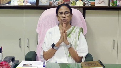 রাজ্যের বিরোধীদল তৃণমূল কংগ্রেসের বিধায়কদের ফের কালীঘাটে ডেকেছেন দলনেত্রী তথা প্রাক্তন মুখ্যমন্ত্রী মমতা বন্দ্যোপাধ্যায়। (Mamata Banerjee's social media p) রাজ্যের বিরোধীদল তৃণমূল কংগ্রেসের বিধায়কদের ফের কালীঘাটে ডেকেছেন দলনেত্রী তথা প্রাক্তন মুখ্যমন্ত্রী মমতা বন্দ্যোপাধ্যায়। (Mamata Banerjee's social media p)