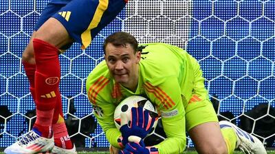 Germany's goalkeeper Manuel Neuer (AFP) Germany's goalkeeper Manuel Neuer (AFP)