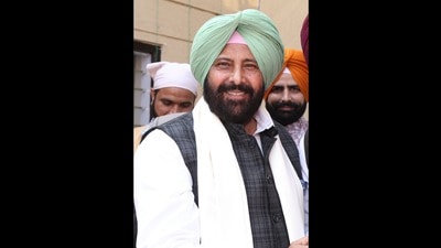 Kewal Dhillon, 76, replaces Sunil Jakhar, marking a historic shift for the saffron party as it installs its first-ever Jat Sikh chief in Punjab. (HT) Kewal Dhillon, 76, replaces Sunil Jakhar, marking a historic shift for the saffron party as it installs its first-ever Jat Sikh chief in Punjab. (HT)