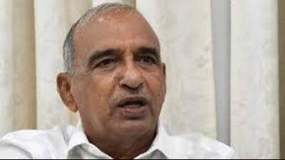 Recalling the period before the 2014 Lok Sabha elections, he said BJP leaders had then criticised rising fuel prices and the weakening rupee, blaming the Congress-led government for poor economic management. (HT File)