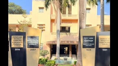 Recently, the college’s fee structure came under scrutiny after students questioned the legality and approval status of certain collected charges and approached the Bombay High Court. (HT FILE) Recently, the college’s fee structure came under scrutiny after students questioned the legality and approval status of certain collected charges and approached the Bombay High Court. (HT FILE)