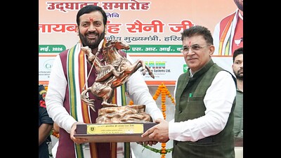 Saini urged the newly elected representatives to work with transparency, sensitivity and dedication while ensuring prompt resolution of public grievances. (@NayabSainiBJP) Saini urged the newly elected representatives to work with transparency, sensitivity and dedication while ensuring prompt resolution of public grievances. (@NayabSainiBJP)