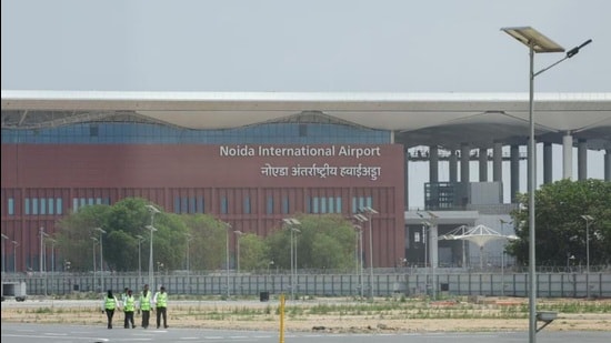 Under international standards, alternate emergency access routes are built at major airports so that runways and sensitive areas can be reached more quickly, says official (HT Archive)