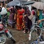 অন্নপূর্ণা যোজনার ১১ পাতার এই ফর্মে আবেদনকারী এবং তাঁর পরিবারের সদস্যদের একাধিক ব্যক্তিগত ও আর্থিক তথ্য বিস্তারিতভাবে জানতে চাওয়া হয়েছে। (Diptendu Dutta)