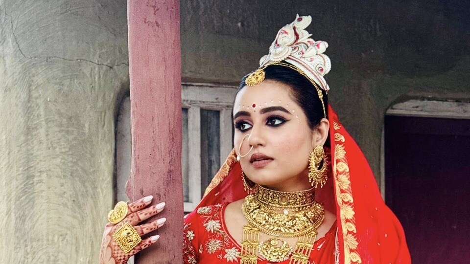 ‘জোর করে কোনও সম্পর্ক টিকিয়ে রাখা…’, অতীত ভুলে কার ভরসায় ‘বাফার’ করছেন স্বস্তিকা